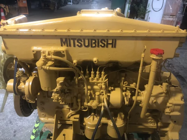 Дизельный двигатель внутреннего сгорания ДВС Mitsubishi 6D24TC